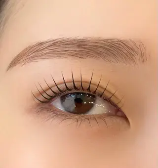 マツエク・マツパ 円谷 なつみの眉毛・アイブロウイメージ