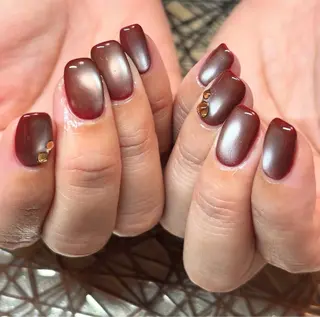 ミディアム MiRanda Nail所属・MiRanda 保坂 舞のネイルデザイン