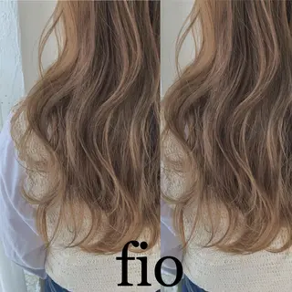 ロング カラー fio マナミのヘアスタイル
