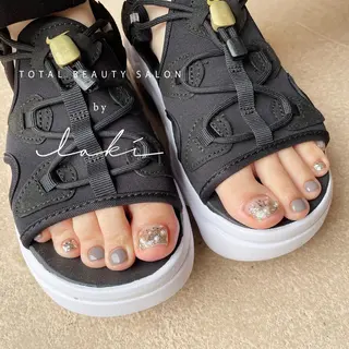 ネイル my&所属・my&_ maimiのネイルデザイン