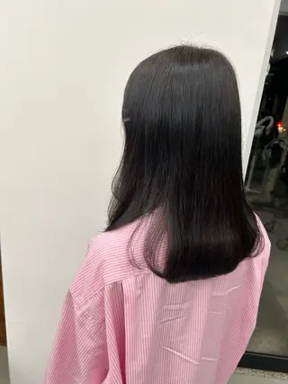 ミディアム 藤原 あかりのヘアスタイル