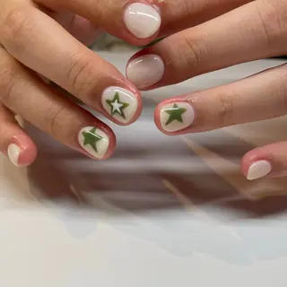 ネイル Manon Yuiのマツエク・マツパデザイン