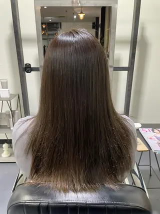 ロング カラー KARIOCA HEAD DESIGN所属・Sakairi Yunaのヘアスタイル