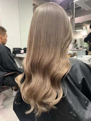 ロング カラー ハイトーン&髪質改善 ＆韓国エクステ🤎のヘアスタイル
