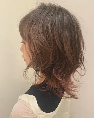 ミディアム 韓国風レイヤーカット 🇰🇷❕モカのヘアスタイル