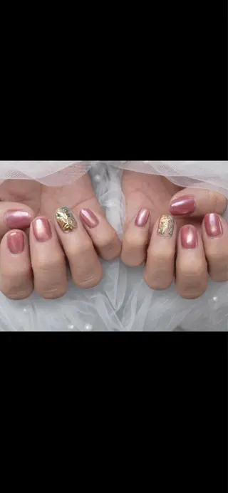 ネイル ピュアアクア所属・斧田 莉穂のネイルデザイン