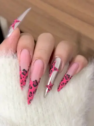 ネイル 吉田 美羽のネイルデザイン