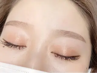 アイブロウ エサージュ横浜所属・✨マツエクモデル 募集✨佐久間🪄のマツエク・マツパデザイン