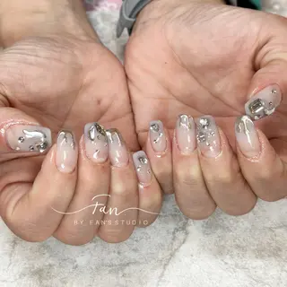 ネイル 🌻FAN'S STUDIO池袋🌻のネイルデザイン