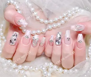 ネイル Momo 🤍のネイルデザイン