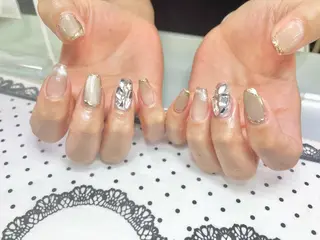 ネイル Rich to勝川店所属・村瀬 満里子のネイルデザイン