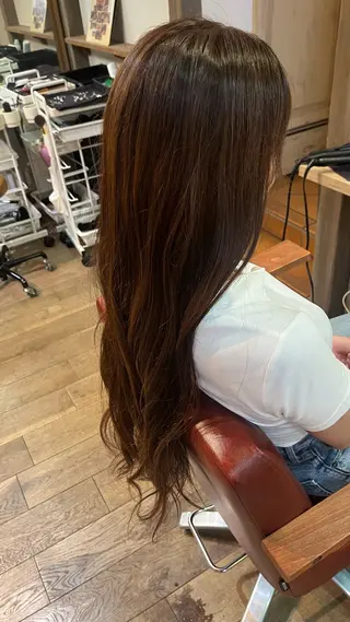 カラー 黒滝 真歩のヘアスタイル