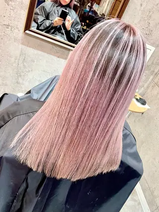 ロング 🔷ブリーチバレイヤ ージュ🔷飯野達也のヘアスタイル