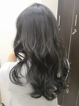 セミロング 🩶ハイライトカラー 🩶ASH西葛西鈴木のヘアスタイル