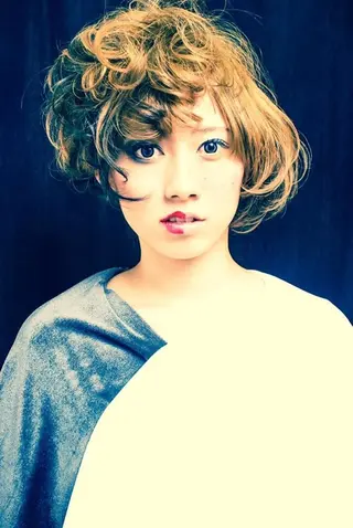 ショート ブリーチ/髪質改善 NYNY大久保のヘアスタイル