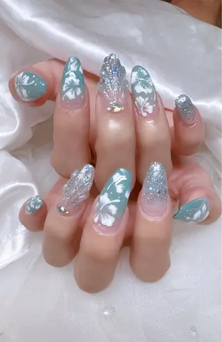 ネイル 高島 夏海のネイルデザイン