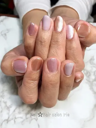 ネイル Hair salon Irie所属・與儀 知佳のネイルデザイン