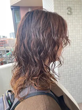 セミロング パーマ Toiro 横浜所属・🎀レイヤー/パーマ カラー/ai🎀のヘアスタイル