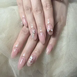 ネイル UniqueNail さとみのネイルデザイン