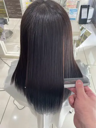 ロング Ash志木/北原 慎也のヘアスタイル