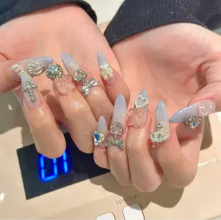 ネイル MIGHTY COLORのネイルデザイン