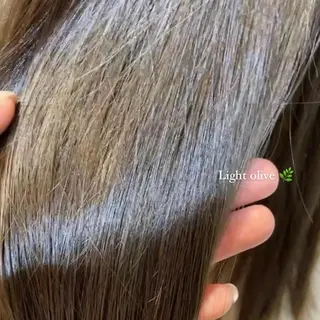 カラー 中村 帆花のヘアスタイル