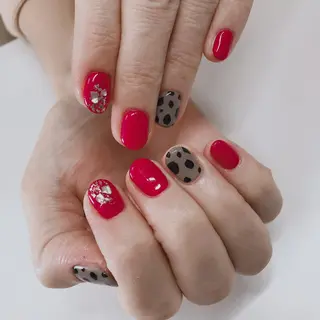 ネイル Lily Roseスタッフ一同のマツエク・マツパデザイン