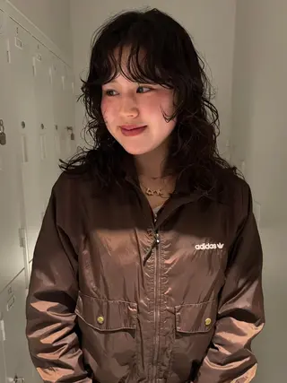 セミロング パーマ 透明感カラー/パーマ オレンジmiyo⭐️のヘアスタイル