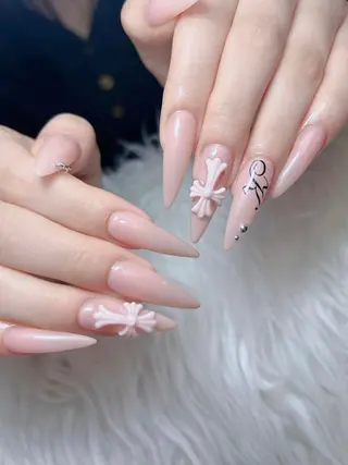 ネイル Lumi Shinokuboのネイルデザイン