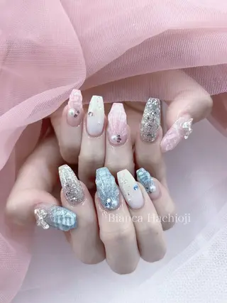 ネイル 𝑌𝑈𝑈𝐾𝐴 /ワンホン/量産型のネイルデザイン