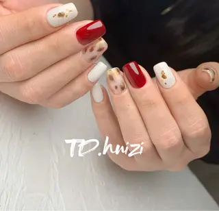 ミディアム めぐみのネイルサロン 惠のネイルデザイン