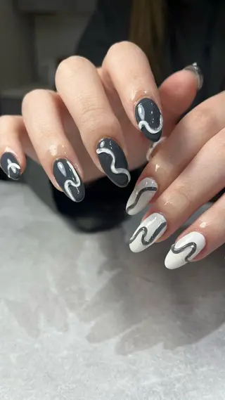 ネイル 🤎Two ERI🤎のネイルデザイン