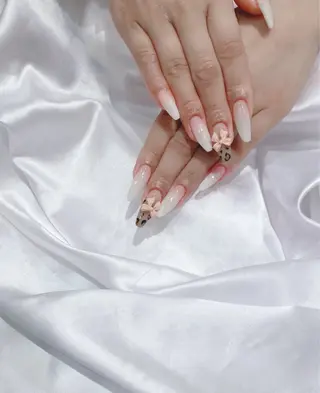 ネイル ESPOIR Ｎのネイルデザイン