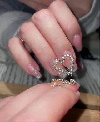 ネイル Me d'eau所属・Me d'eau Rinaのネイルデザイン