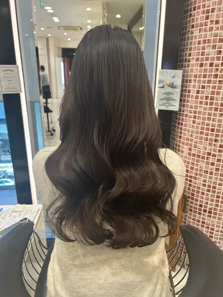 ロング パーマ コテ巻き風パーマ✨ 韓国ヘア🤎近下菜央のヘアスタイル