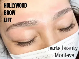 アイブロウ REVIA所属・ＲＥＶＩＡ. rinaのマツエク・マツパデザイン