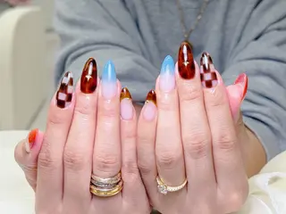 ネイル lucky nail 歌舞伎町のネイルデザイン