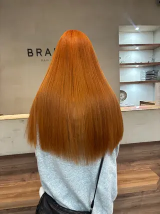 ロング カラー 髙木琉菜／レイヤー パーソナルカラーのヘアスタイル