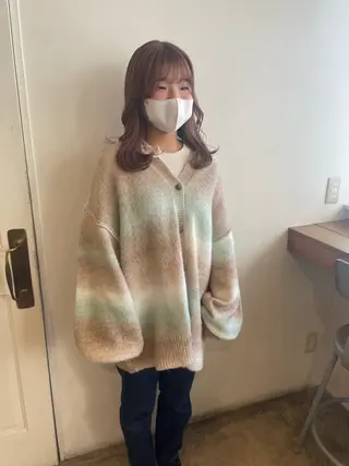 ミディアム カラー MIOベージュカラー 柔らかいカラーのヘアスタイル