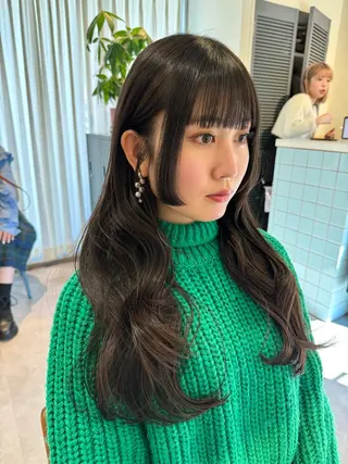ロング カラー ayaka♡ 柔らかカラーのヘアスタイル