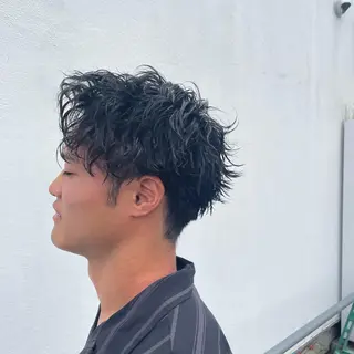 パーマ メンズ isi(イシ)所属・isi／門真／古川橋 EITOのヘアスタイル