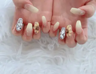 ネイル ESPOIR Ｎのネイルデザイン