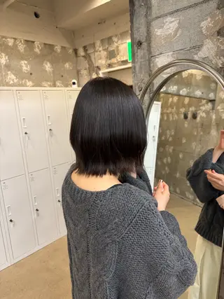 カラー サアヤ/ SYS by fitのヘアスタイル