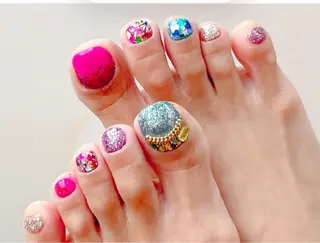 ネイル Re Pearl～コーディネートサロン～ 市駅前店所属・NARUMI HYODOのネイルデザイン