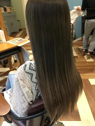 ロング 髪質改善&Spa fee by carrefour 大橋店[フィー・バイ・カルフール大橋]所属・stylist Yukieのヘアスタイル