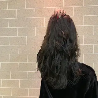 ロング カラー パーマ ヘアアレンジ メンズ キッズ マツエク・マツパ Luela堅田所属・田中 裕士のヘアスタイル