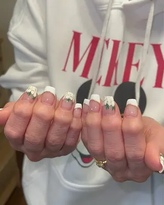 ネイル Nes.Nail所属・Miyagi Asamiのネイルデザイン