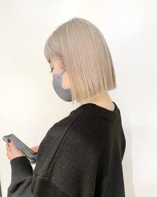 ミディアム デザイン🥇複雑履歴 ハイトーン特化のヘアスタイル