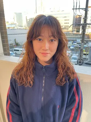 セミロング パーマ Toiro 横浜所属・🎀レイヤー/パーマ カラー/ai🎀のヘアスタイル