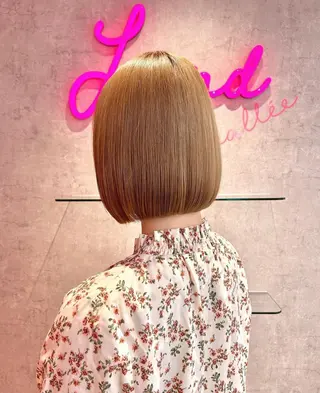 莉乃/縮毛矯正/髪質 改善/艶カラーのヘアスタイル